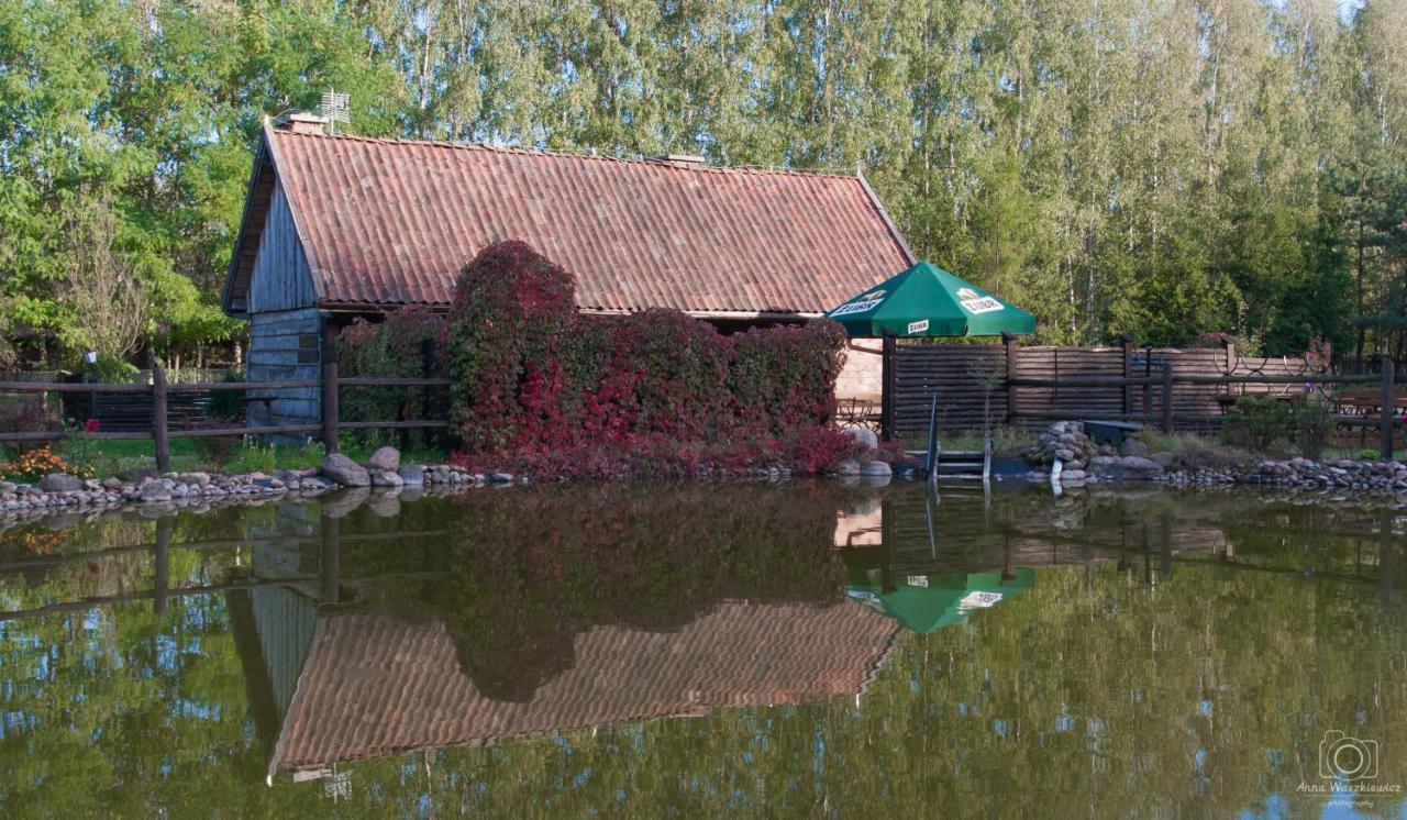 Gosciniec Folwark Nadawki Bed & Breakfast Sienkiewicze Екстериор снимка