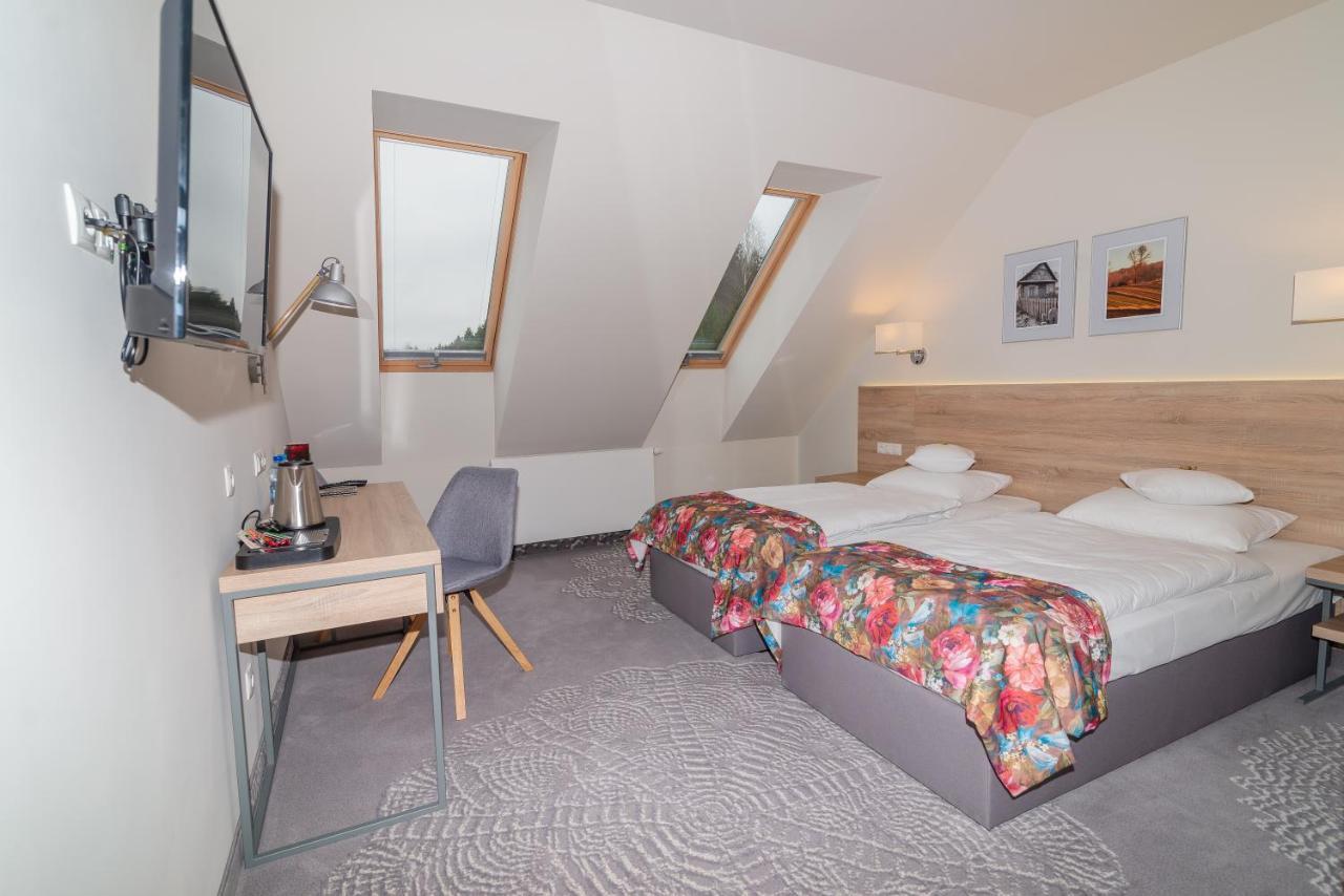 Gosciniec Folwark Nadawki Bed & Breakfast Sienkiewicze Екстериор снимка